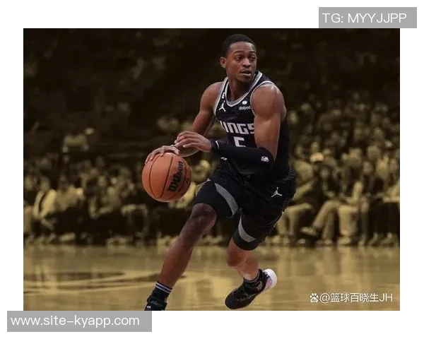 福克斯复出表现平平13投仅4中三分球命中率低迷球队需寻找新突破口